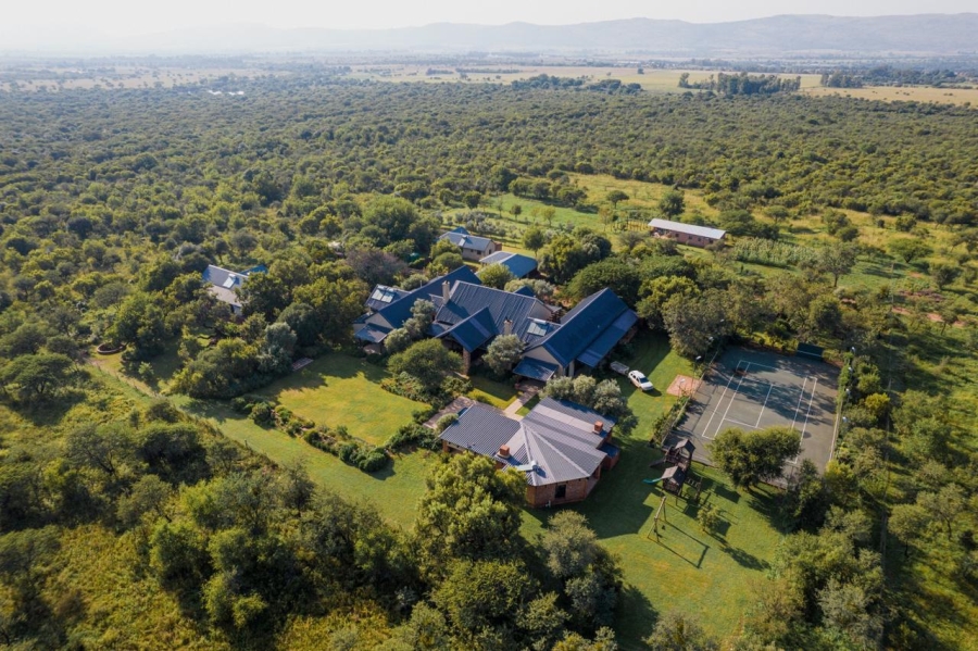 Commercial Property for Sale in Hartbeespoort Rural North West